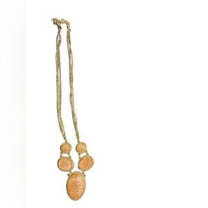 Lucky Brand NWOT Necklace Gold & coral stone